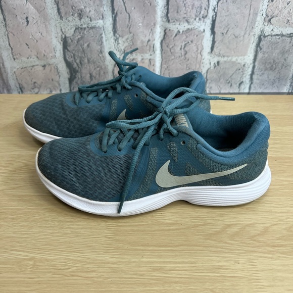 Nike Shoes Nike Revolution 4 Mens Mesh Running Shoes Size 75 Indigo